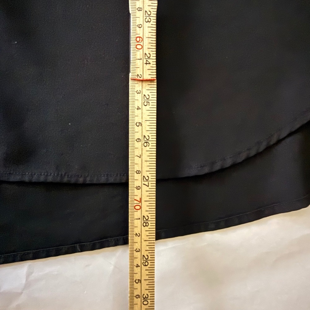 Boutique Women Black Zip V-Neck 3/4 Tab Sleeve Blouse Plus Size 1X - Picture 6 of 6